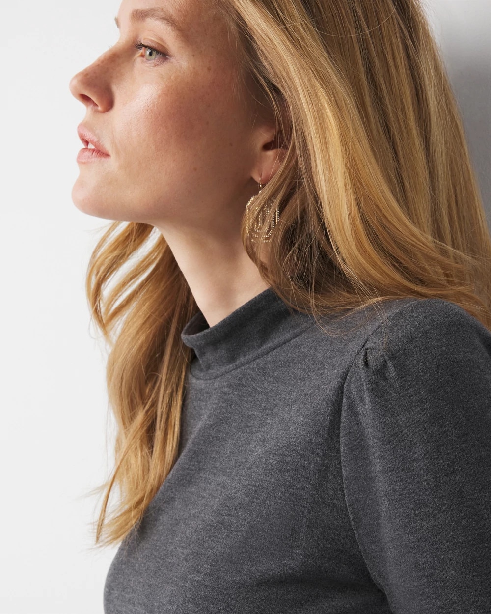 Puff Sleeve Mock Neck Snit