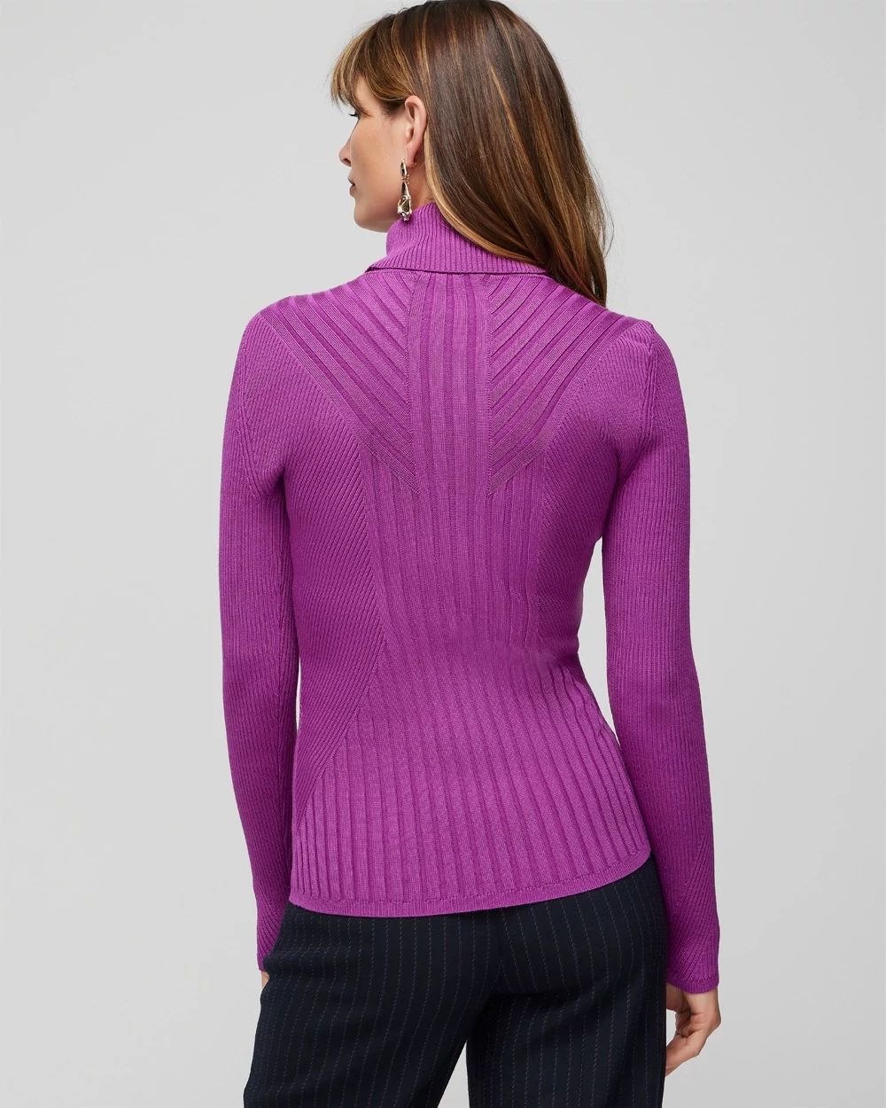 Long-Sleeve Ribbed Turtleneck