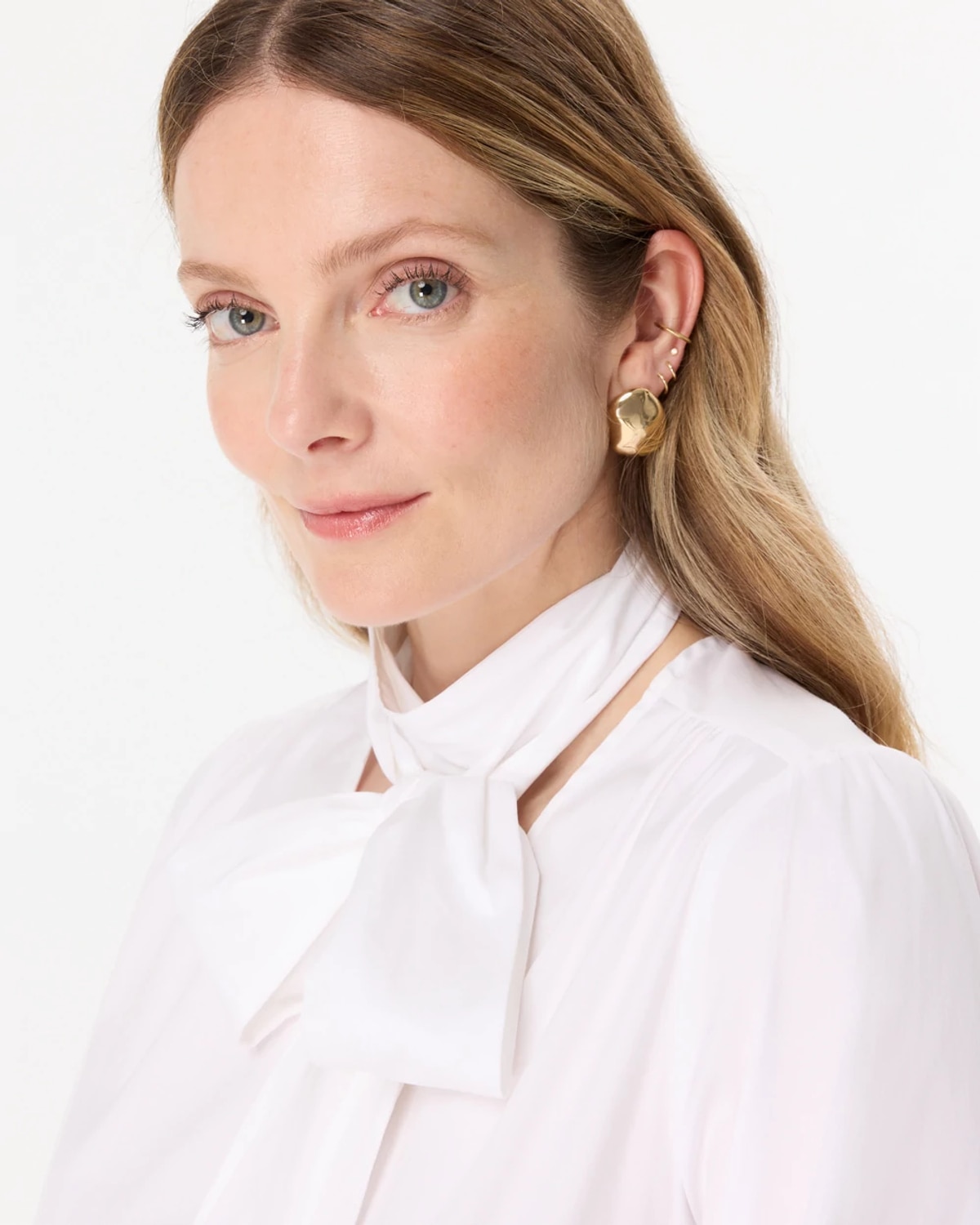 White House Black Market Sculptural Stud Earrings | In Gold