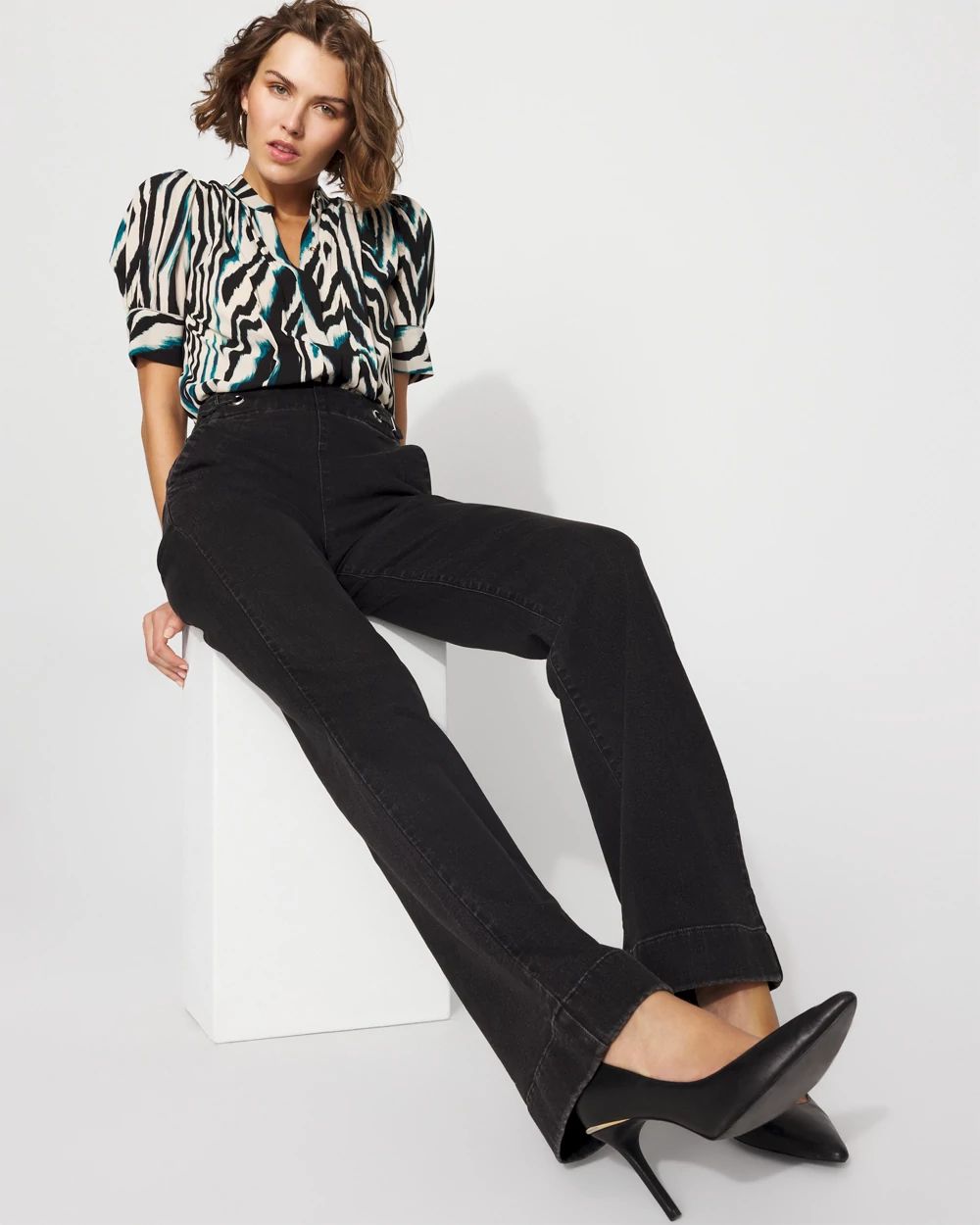Elbow Sleeve Y-Neck Shirt