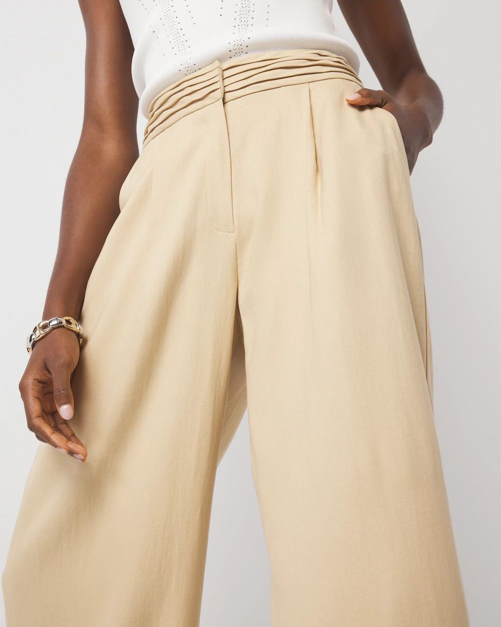 Pleated Waist Wide Leg Pant