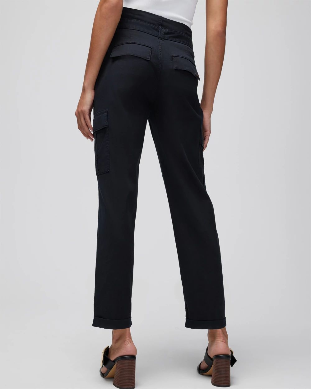 Extra High-Rise Relaxed Tapered Ankle Pant