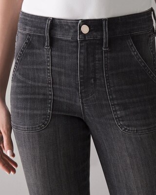 Curvy High-Rise Patch Pocket Straight Crop Jeans