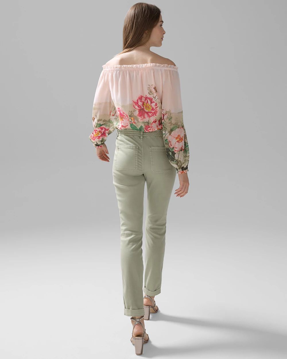 Mid-Rise Everyday Soft Denim™ Utility Slim Ankle Jeans