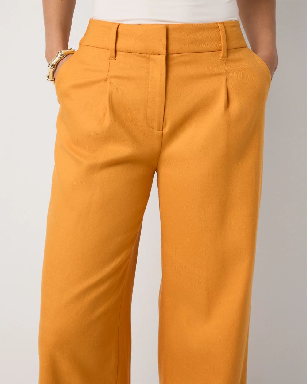 Pleated High-Rise Wide Leg Pant
