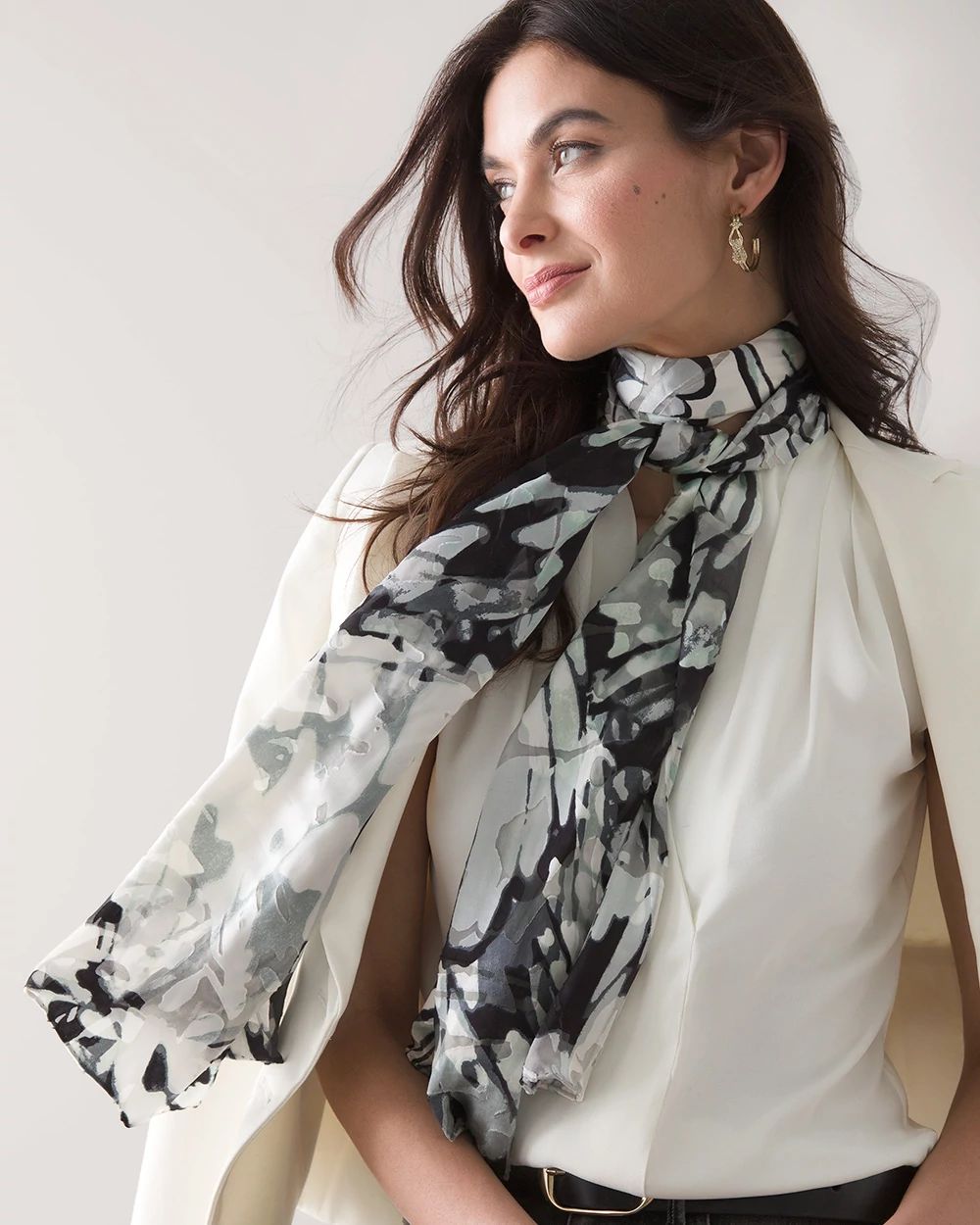 White house black market scarf 2025