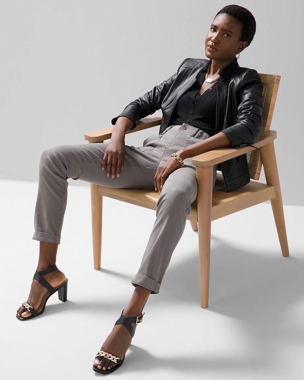 Mid-Rise Everyday Soft Denim™ Utility Slim Ankle Jeans