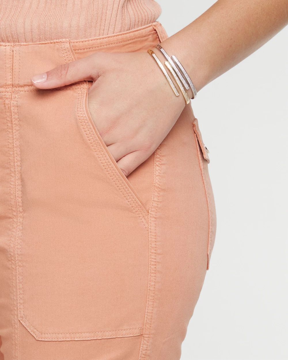 Curvy Mid-Rise Pret-A-Pedi Crop Pants
