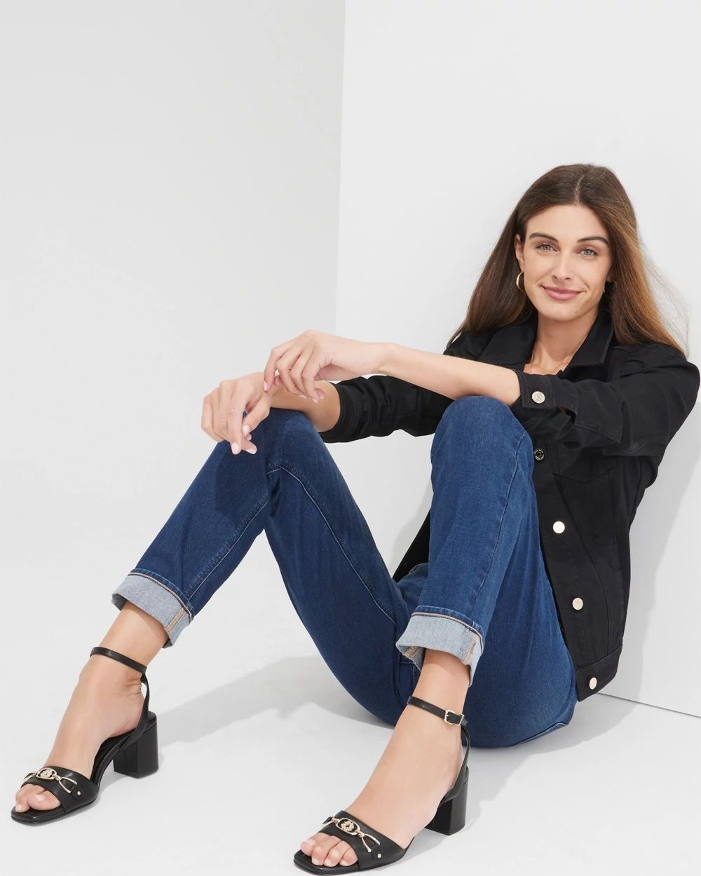 Outlet WHBM Mid Rise Girlfriend Jeans