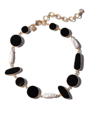 Gold Pearl Short Necklace