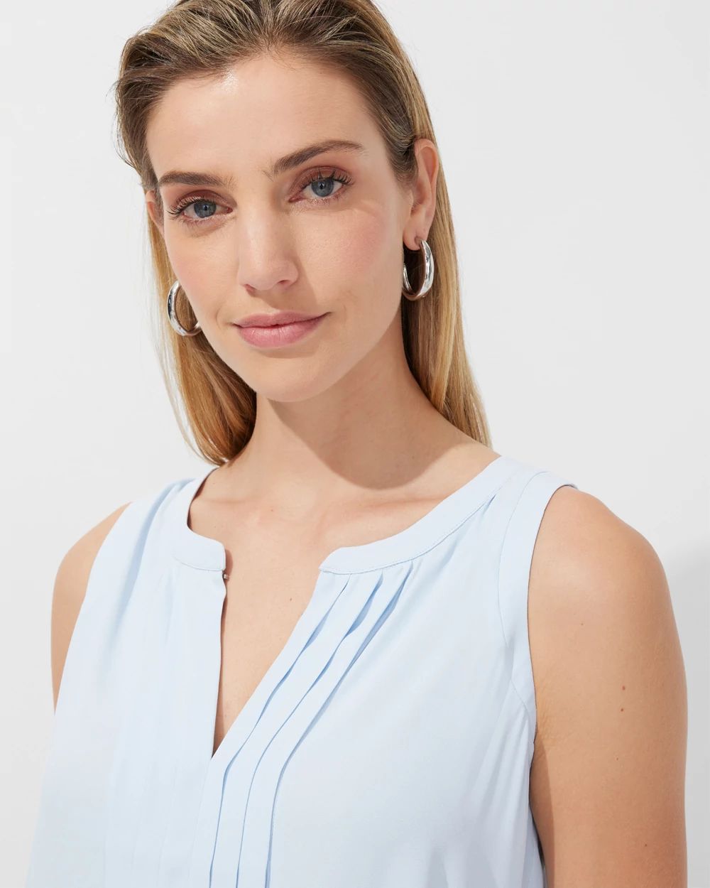 Outlet WHBM Pleated Split-Neck Shell