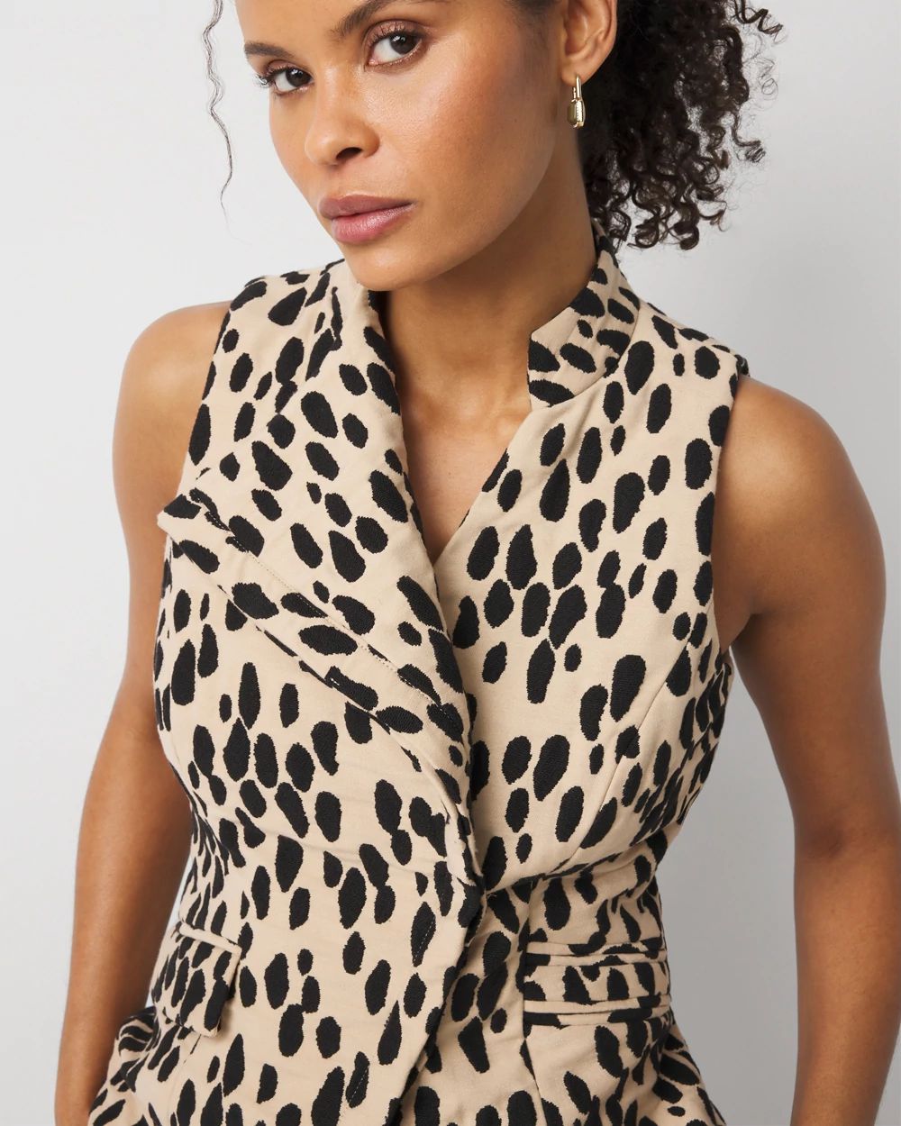 Petite Asymmetrical Collar Jacquard Vest