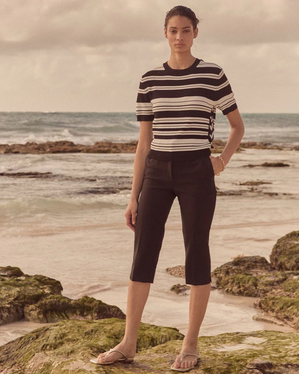WHBM® Elle Slim Capri Pant