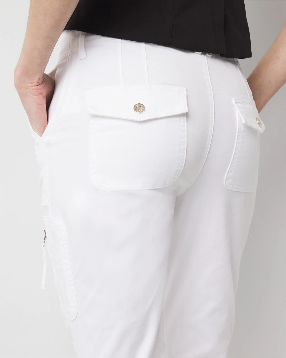 Mid-Rise Pret-A-Pedi Straight Cropped Pants