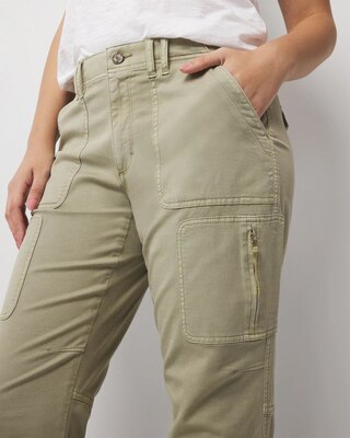 Mid-Rise Pret-A-Pedi Straight Cropped Pants click to view larger image.