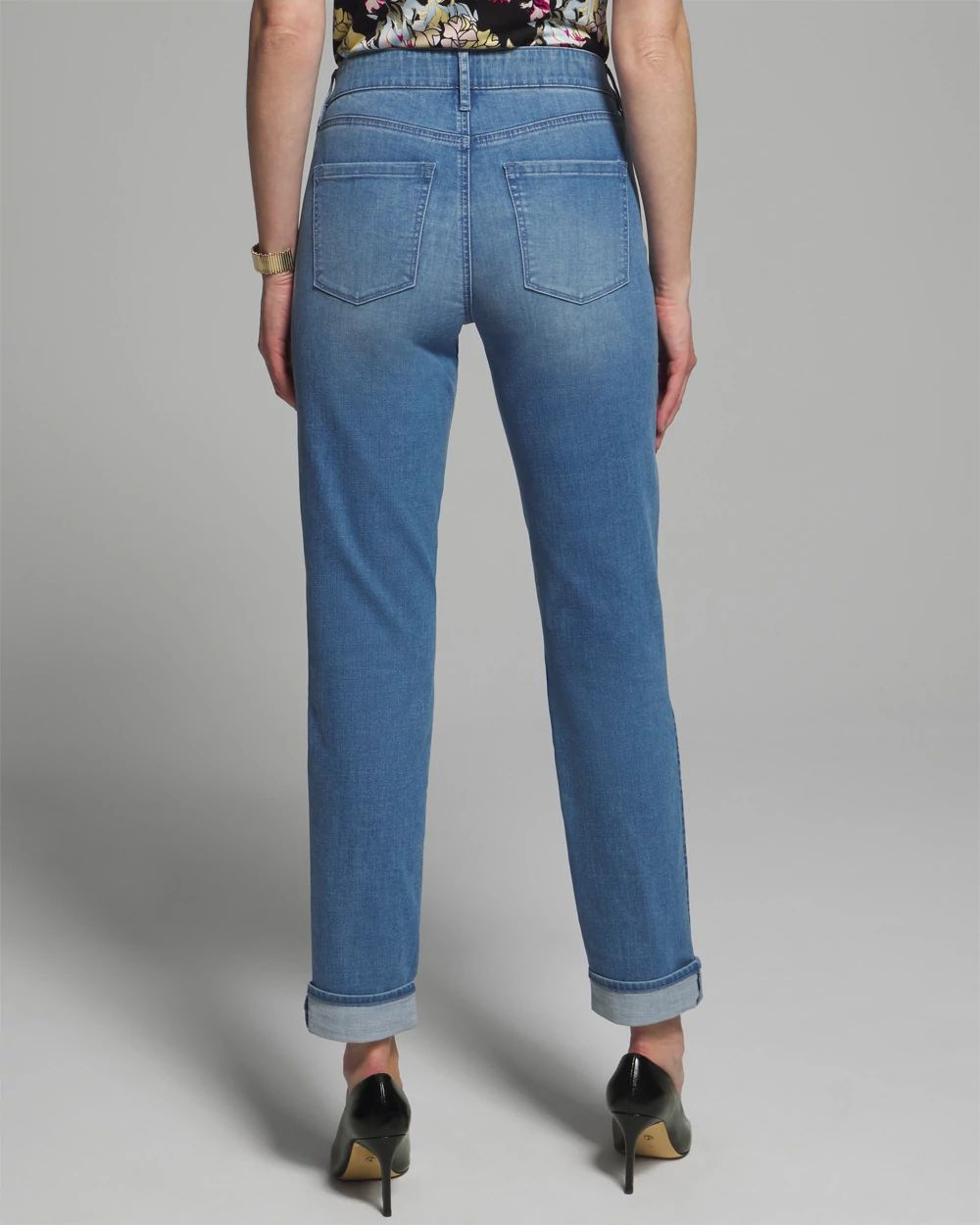 Outlet WHBM Mid-Rise Girlfriend Jean click to view larger image.