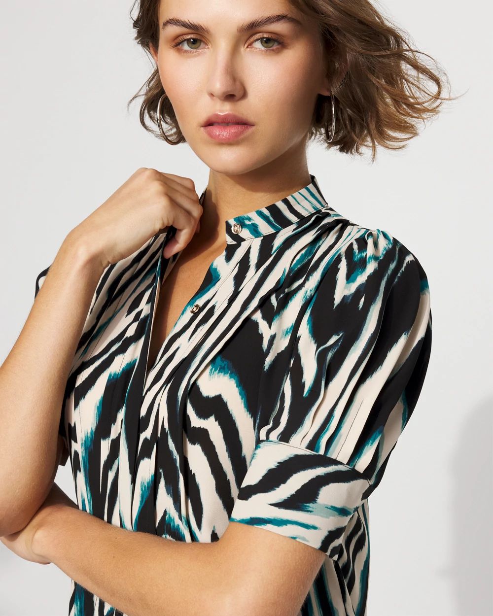 Elbow Sleeve Y-Neck Shirt click to view larger image.