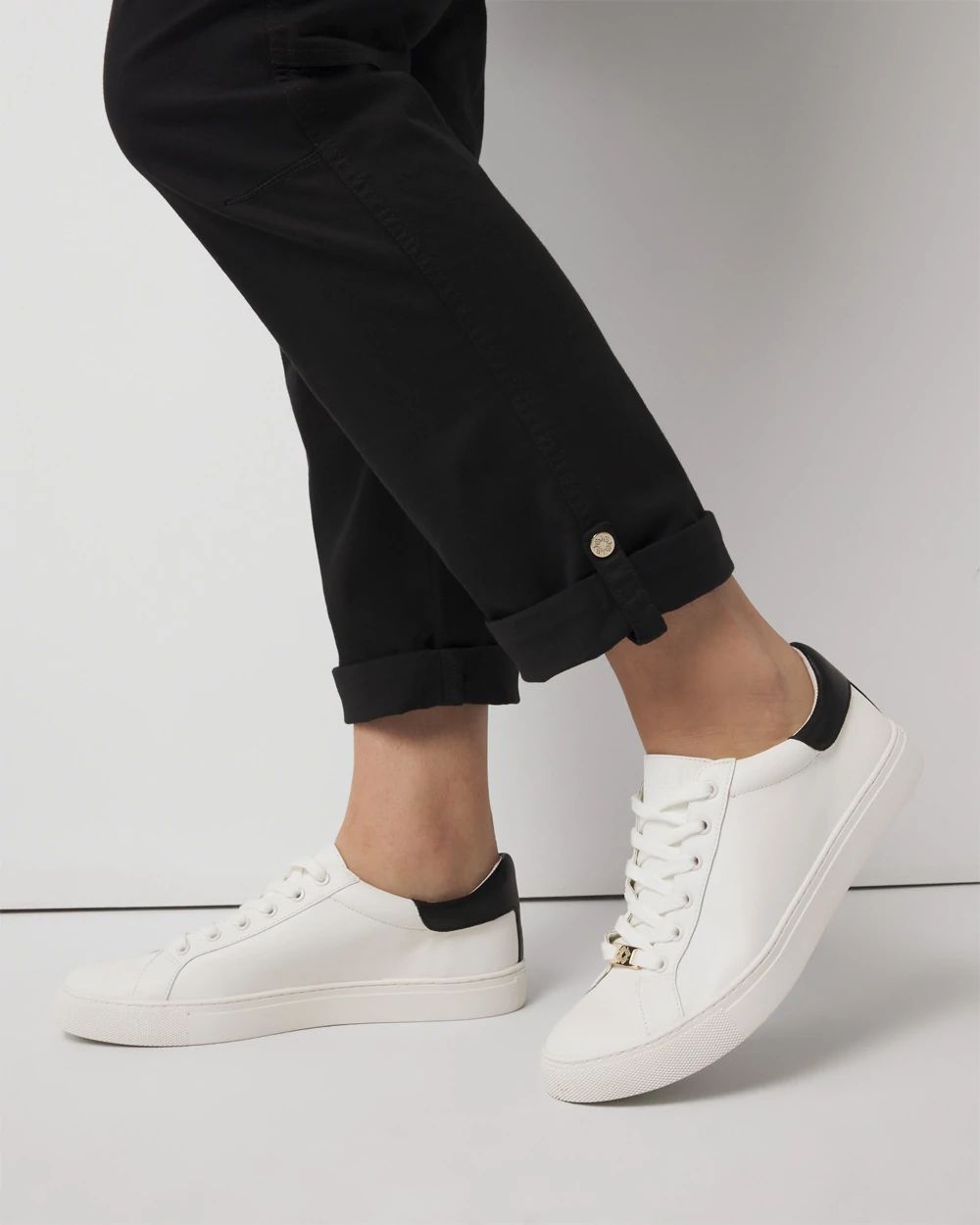 Mid-Rise Pret-A-Pedi Straight Cropped Pants click to view larger image.