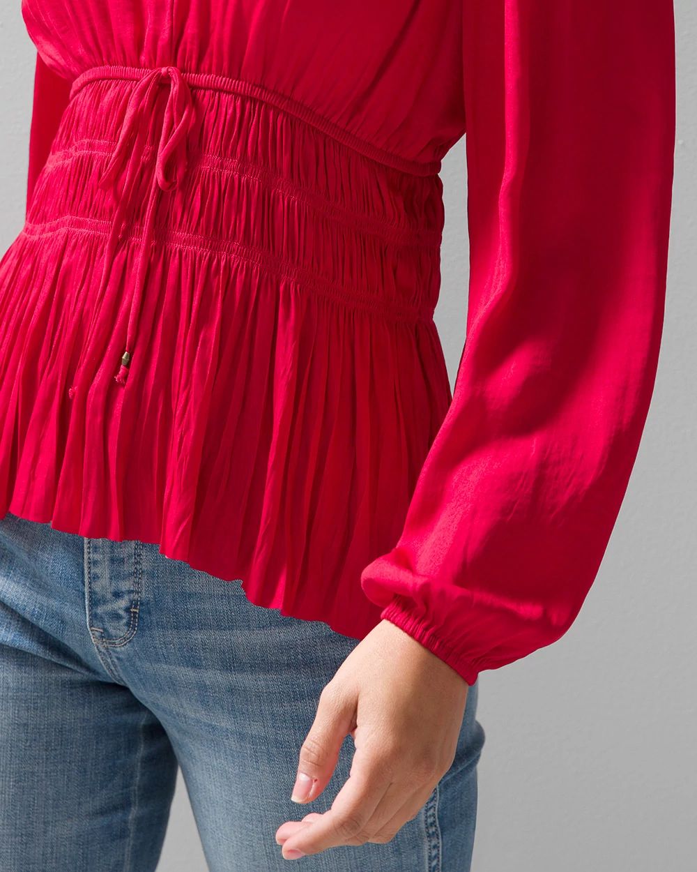 Long-Sleeve Fitted Waist Blouse