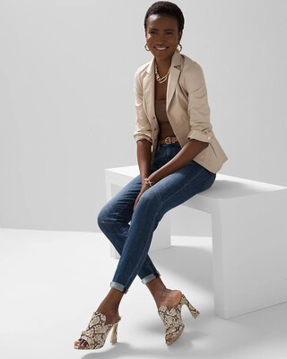 Curvy Mid-Rise Everyday Soft Denim™ Girlfriend Jeans