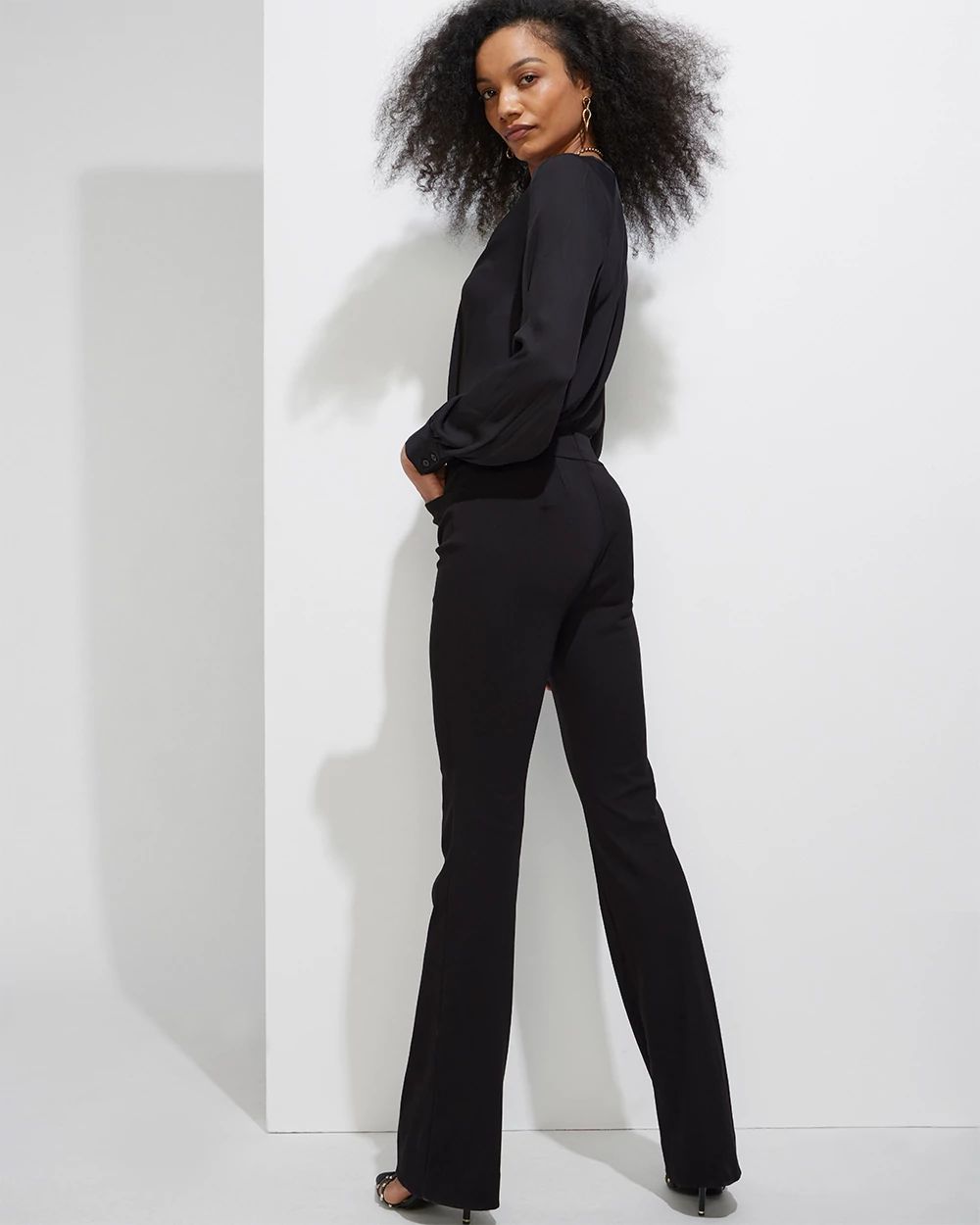 Outlet WHBM Pull-On Skinny Flare Pants click to view larger image.