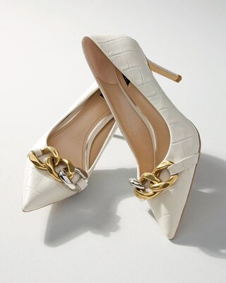 WHBM® Signature Pump with Chain Detail