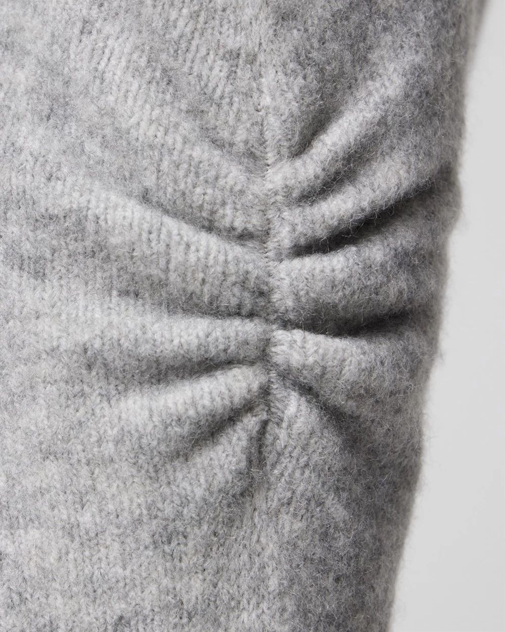 Puff Sleeve V-Neck Pull Over