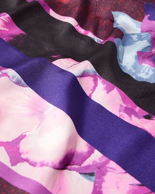 Viola Oblong Scarf