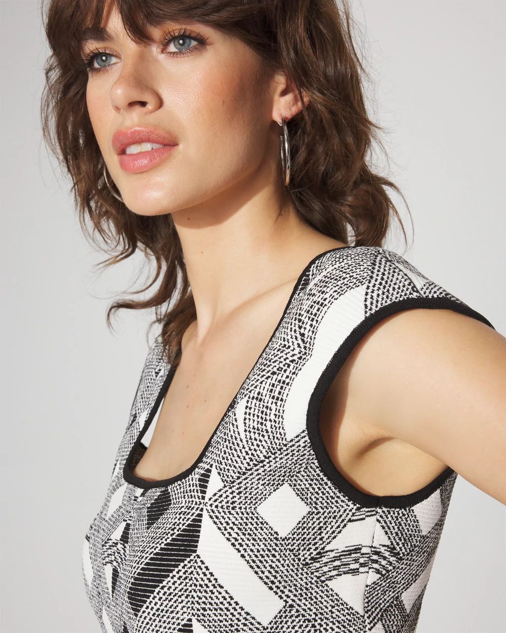 Petite WHBM FORME™ Sculpt Stretch Geometric Jacquard Sweater Tank