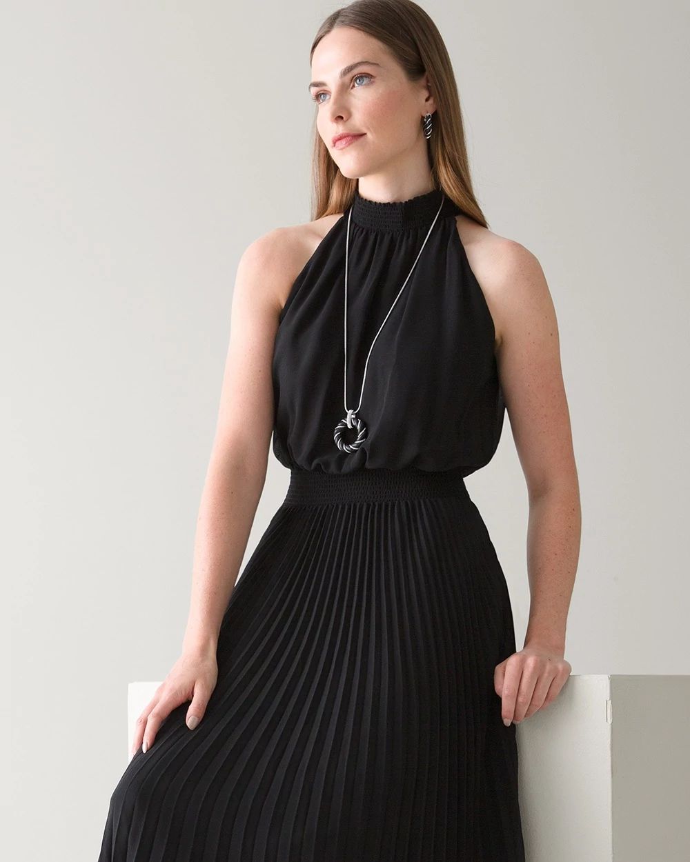 Sleeveless Smock Waist Pleated Midi Dress