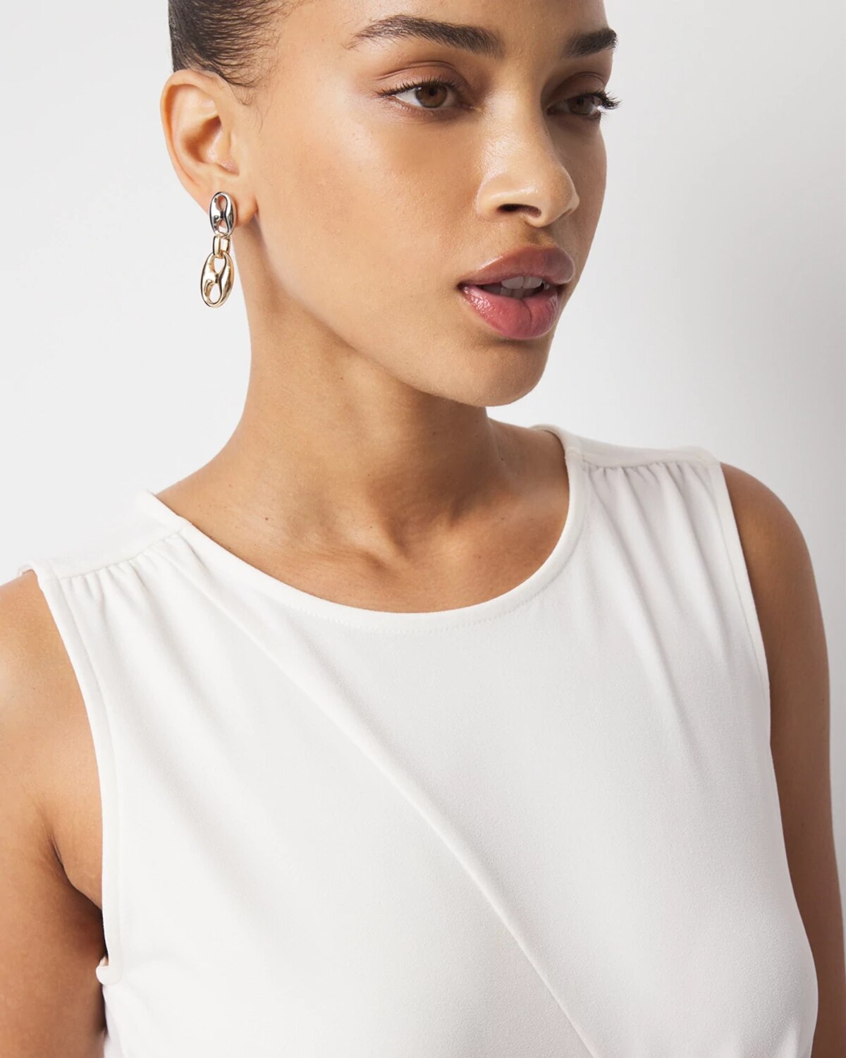 White House Black Market Ring Detail Ruched Tank Top In White