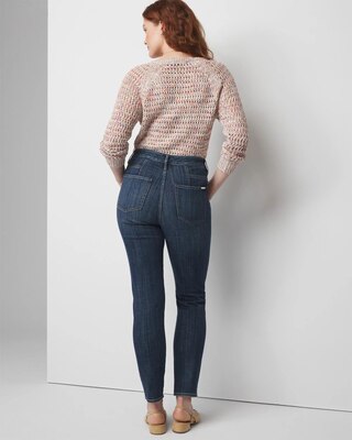 Extra High-Rise Everyday Soft Denim™ Slim Pocket Detail Jeans click to view larger image.