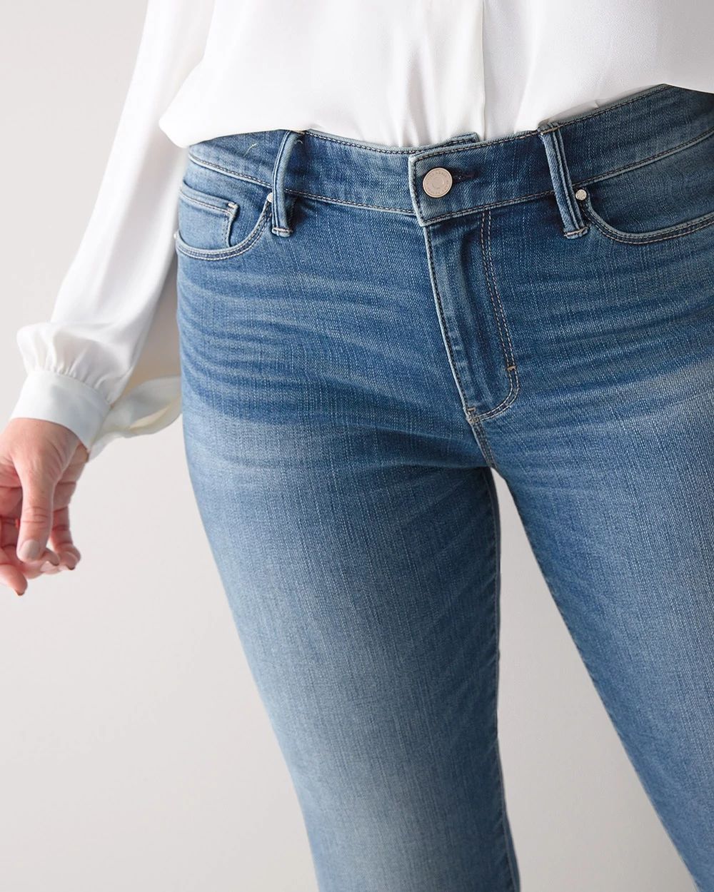 Mid-Rise Everyday Soft Denim™ Slim Jeans
