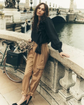 Petite Extra High-Rise Pret Cargo Tapered Ankle Pant