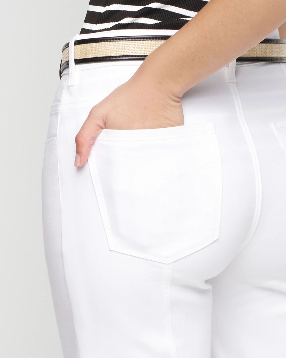 Curvy High-Rise Double Pocket Wide-Leg Jean