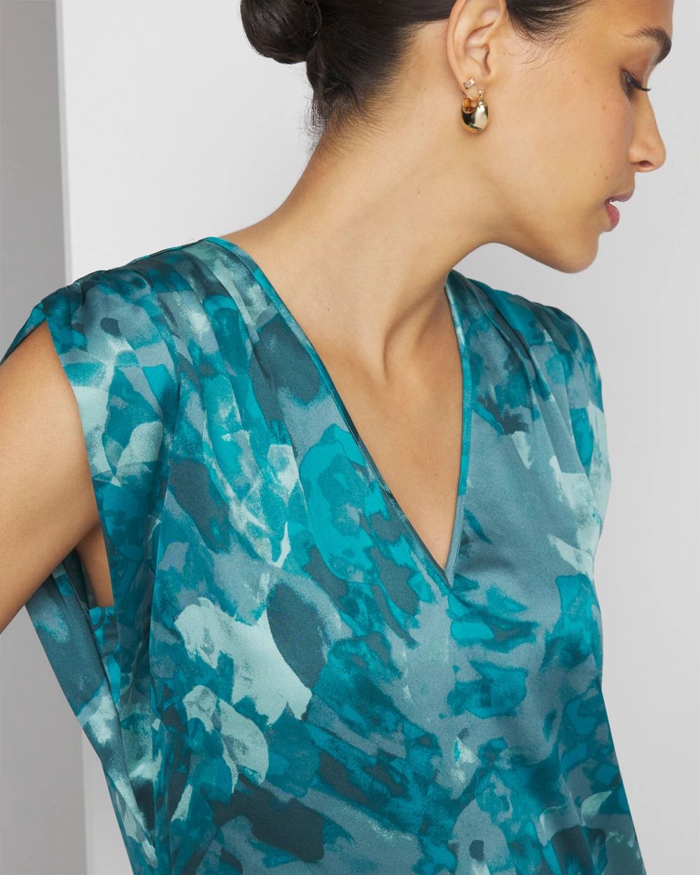 Petite Ruched Shoulder Shell Top