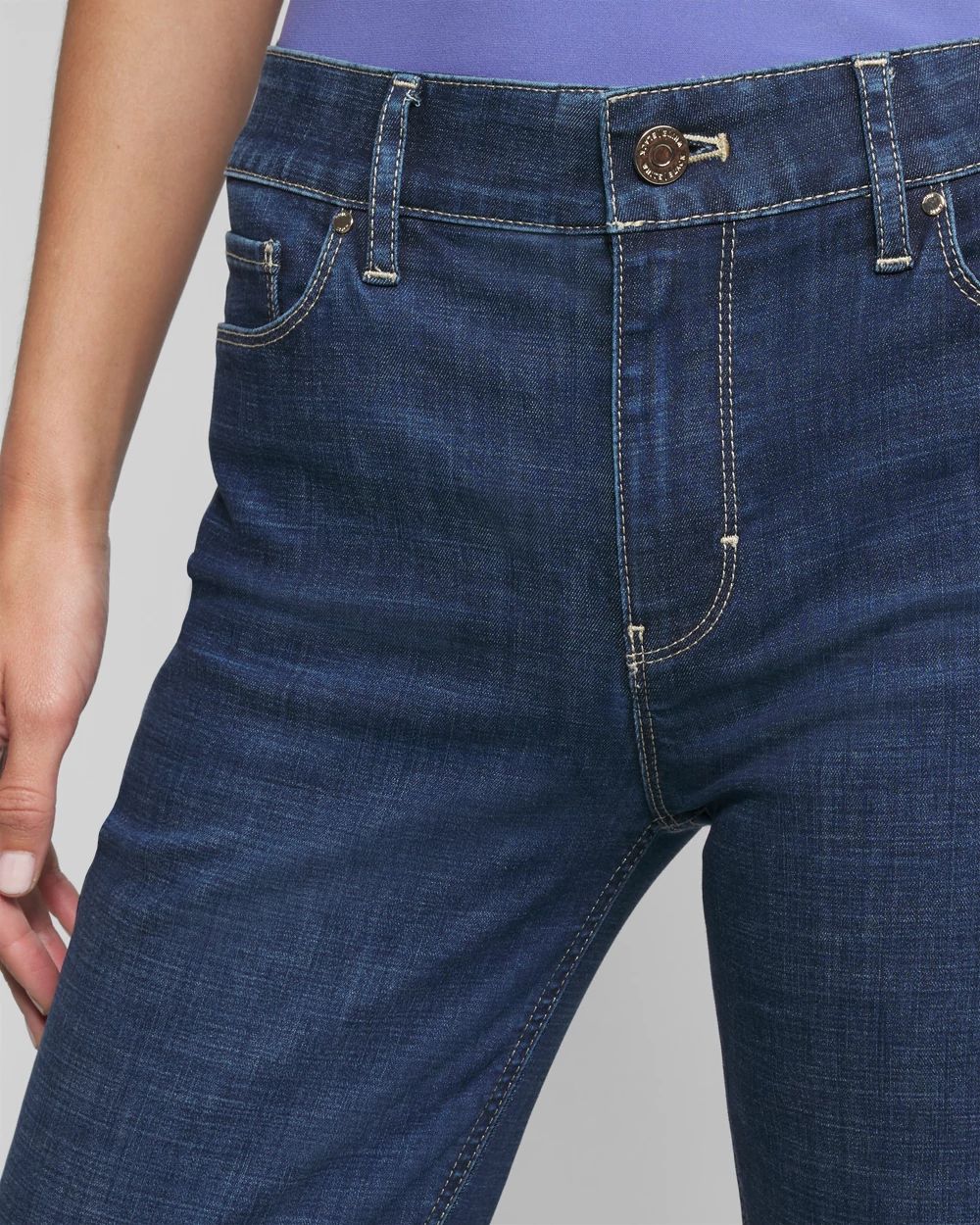 Outlet WHBM Girlfriend Jean