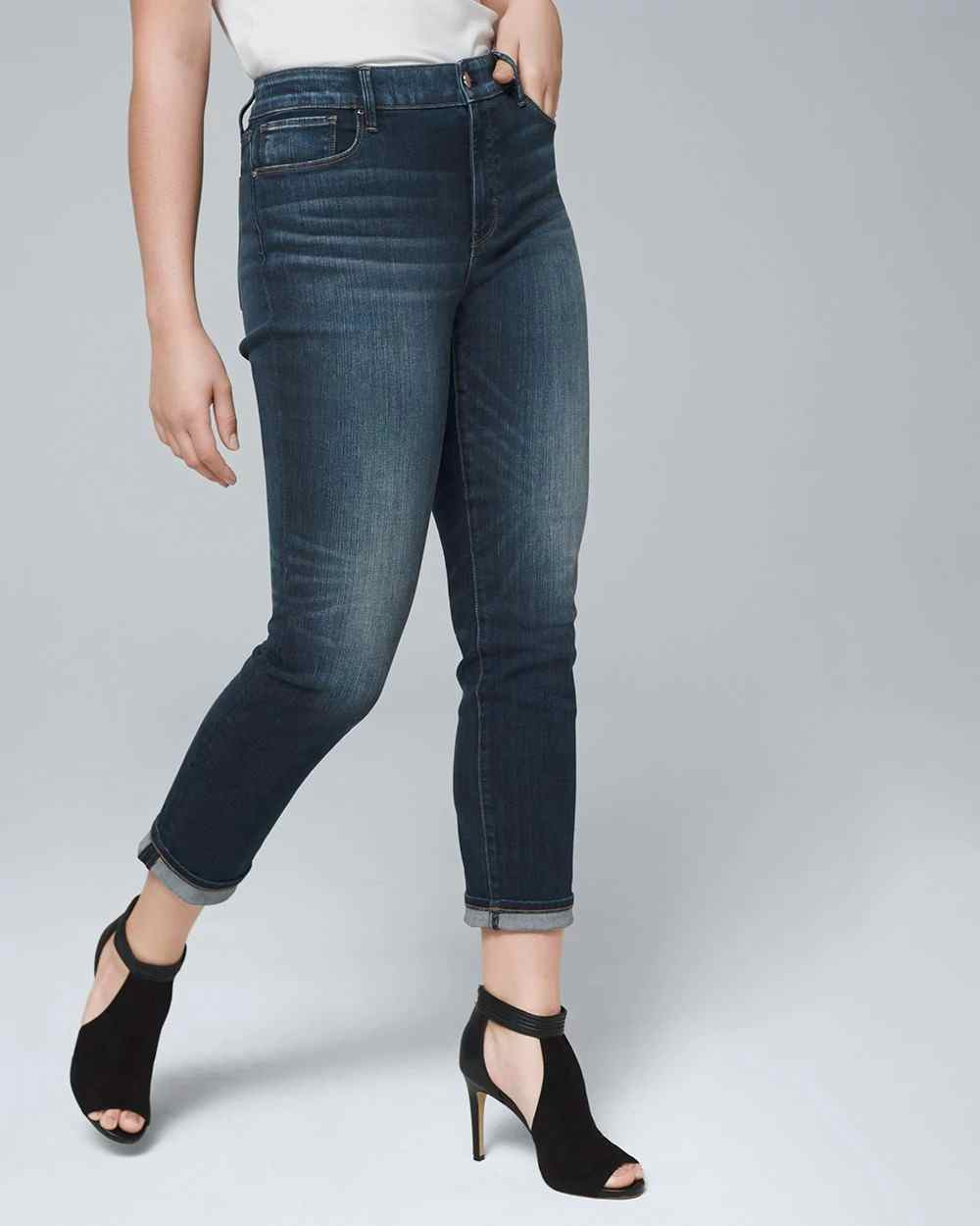 Curvy-Fit Mid-Rise Essential Slim Ankle Jeans | White House Black Market