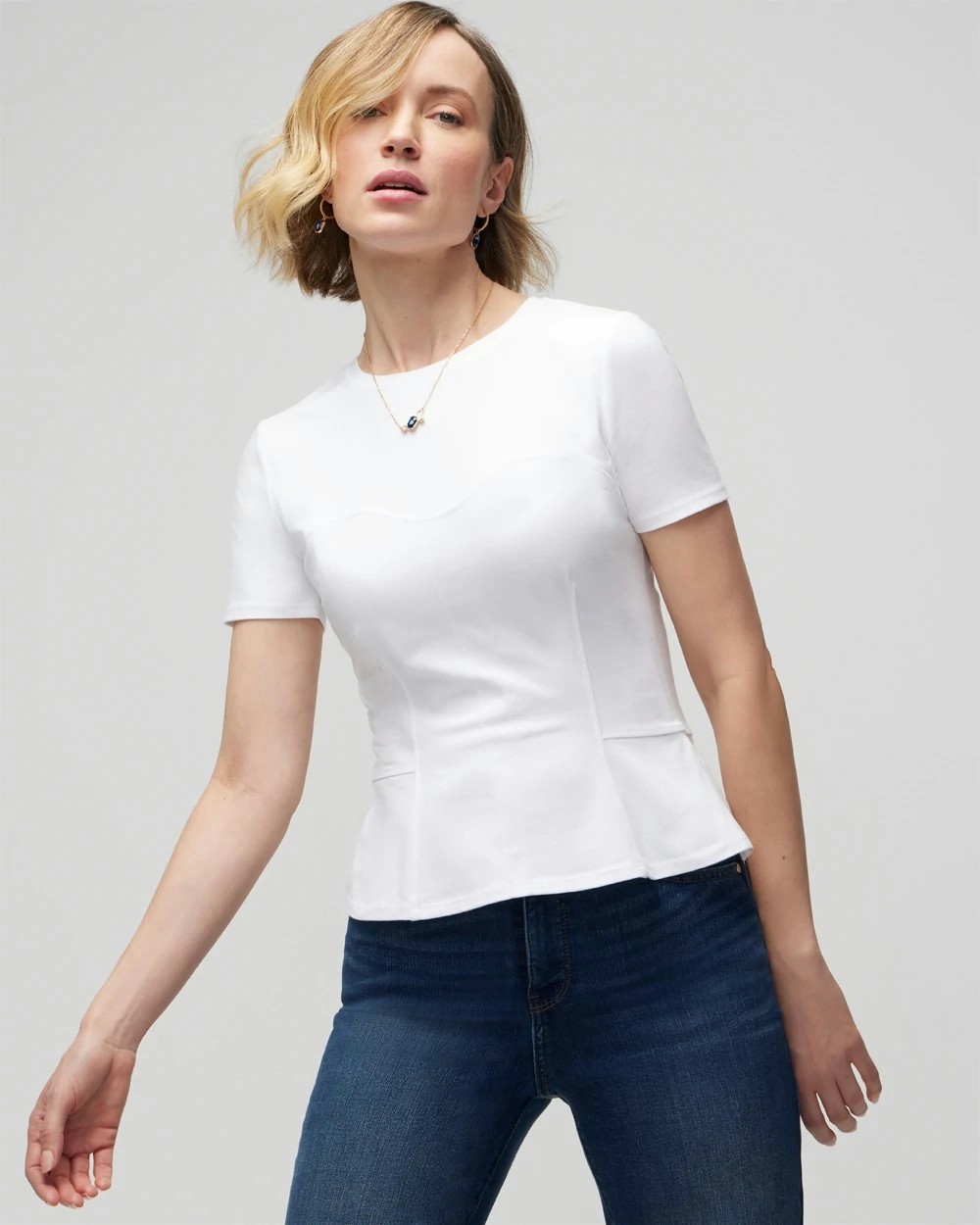 White House Black Market Short-sleeve Seamed Bodice T-shirt In White
