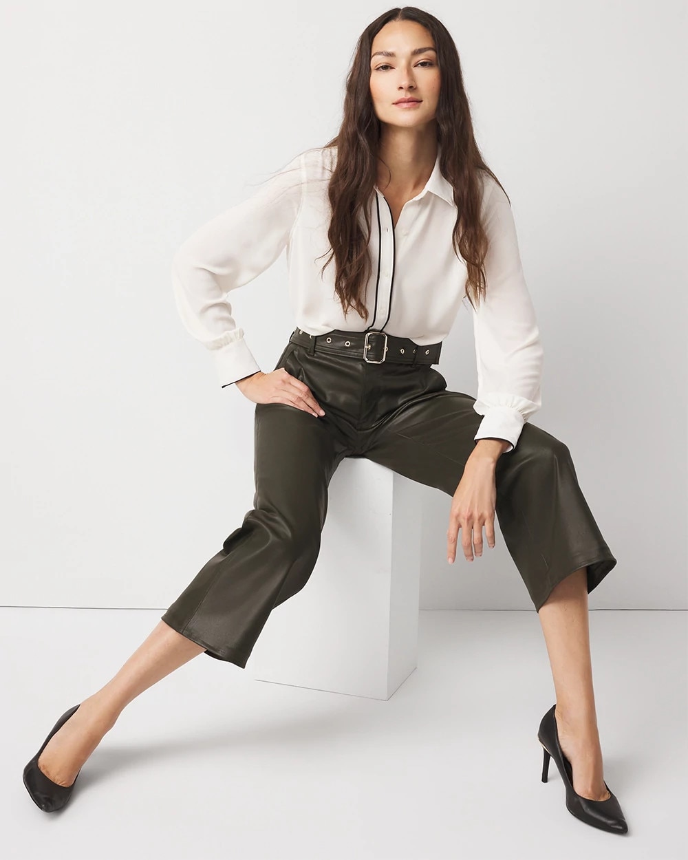 White House Black Market Long Sleeve Soft Shirt With Piping In Ecru Black Colorblock